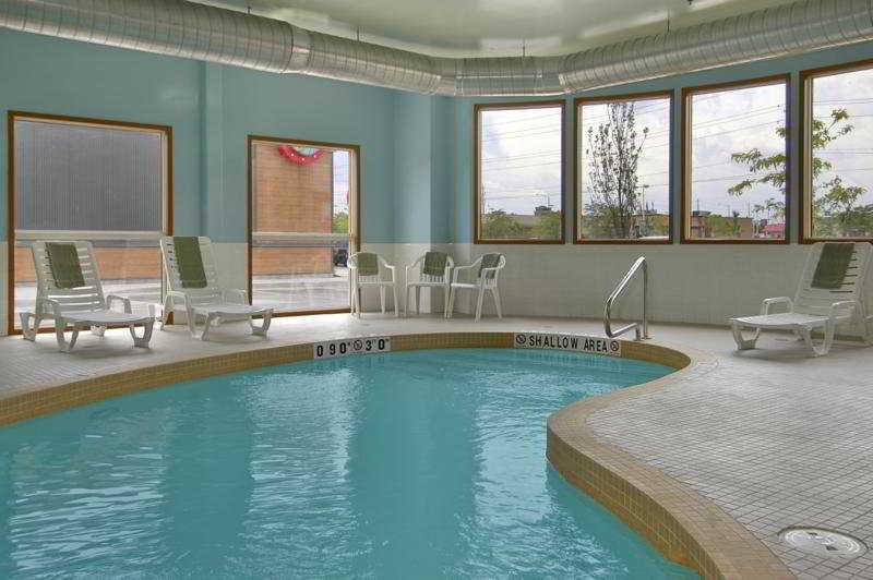 Hotel Super 8 By Wyndham Barrie South Zařízení fotografie